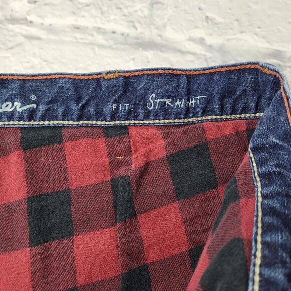 Eddie Bauer Straight Fit Flannel Lined Jeans size 38 - Picture 5 of 16